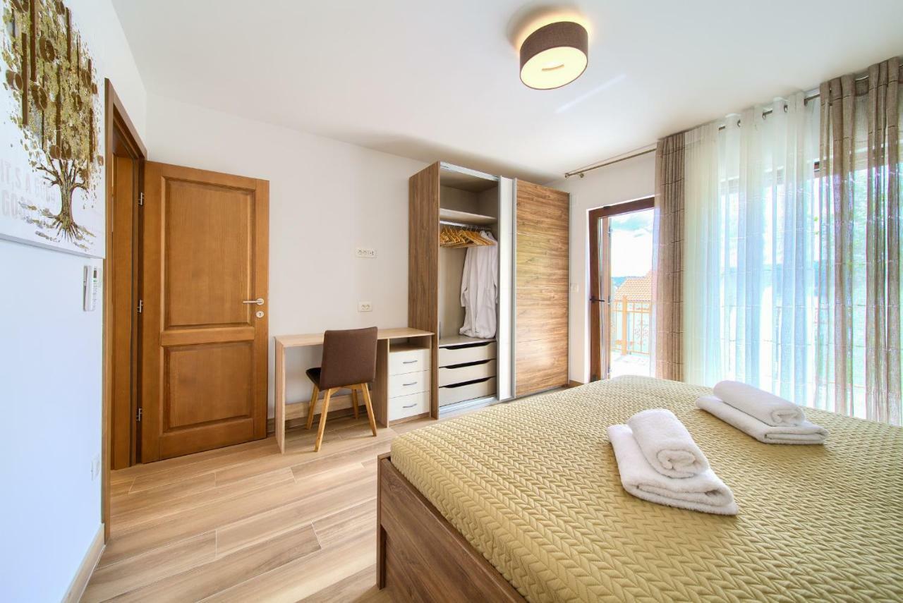 Villa Toic By The Seaside With Beautiful Seaview Čižići Eksteriør billede