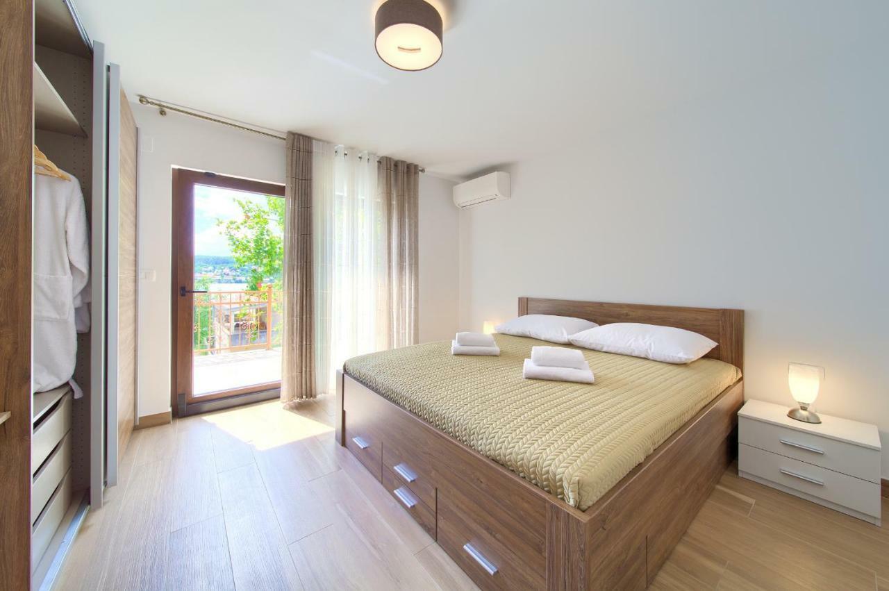 Villa Toic By The Seaside With Beautiful Seaview Čižići Eksteriør billede